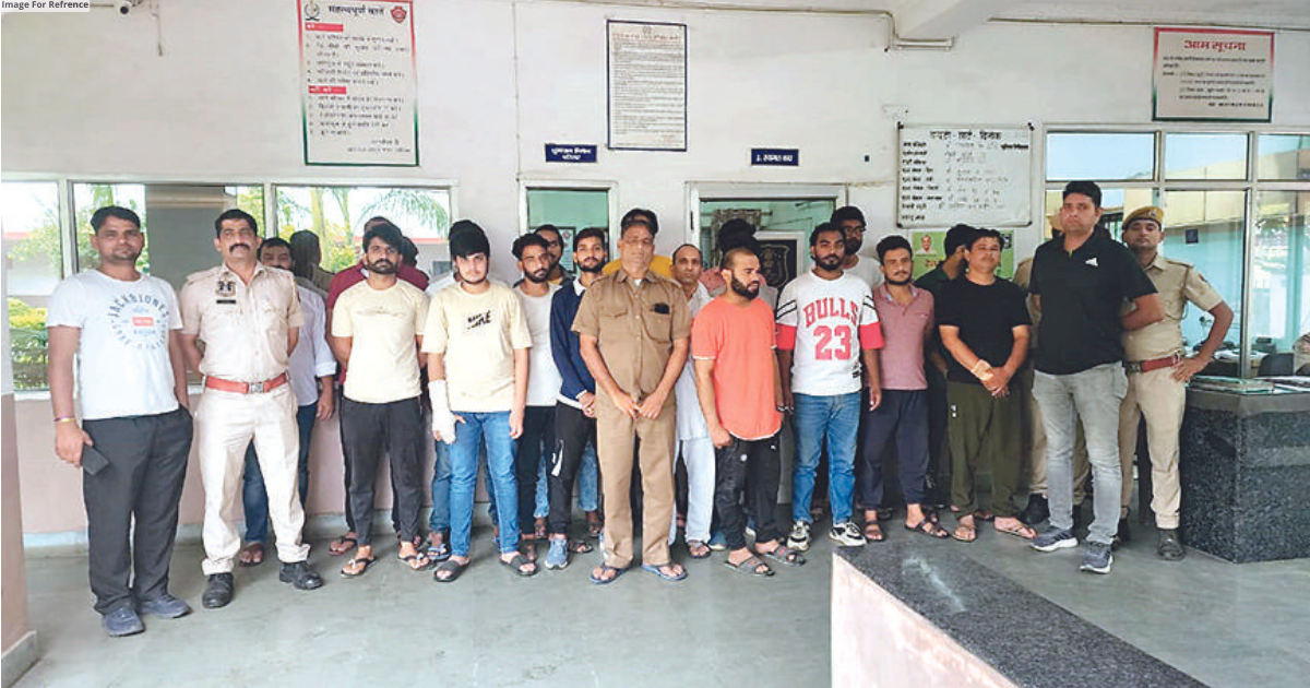 Jpr police nabs 120 miscreants in early morning crackdown